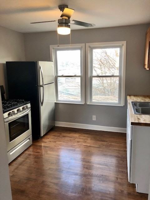 Kilbourn Ave 4027 N - Photo 2 of 9