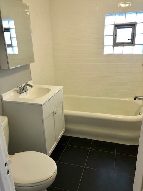 Kilbourn Ave 4027 N - Photo 6 of 9
