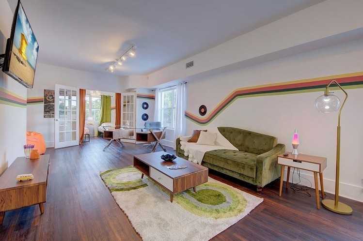 524 Northwest 35th Street - Photo 3 of 14
