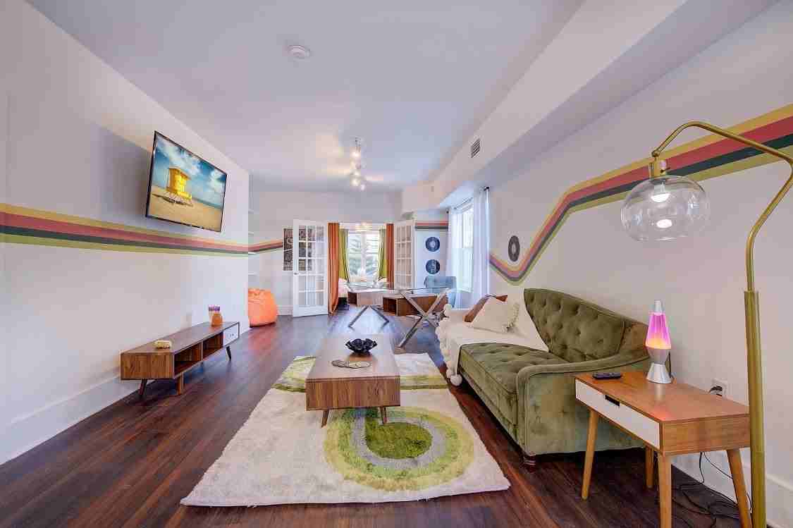 524 Northwest 35th Street - Photo 5 of 14
