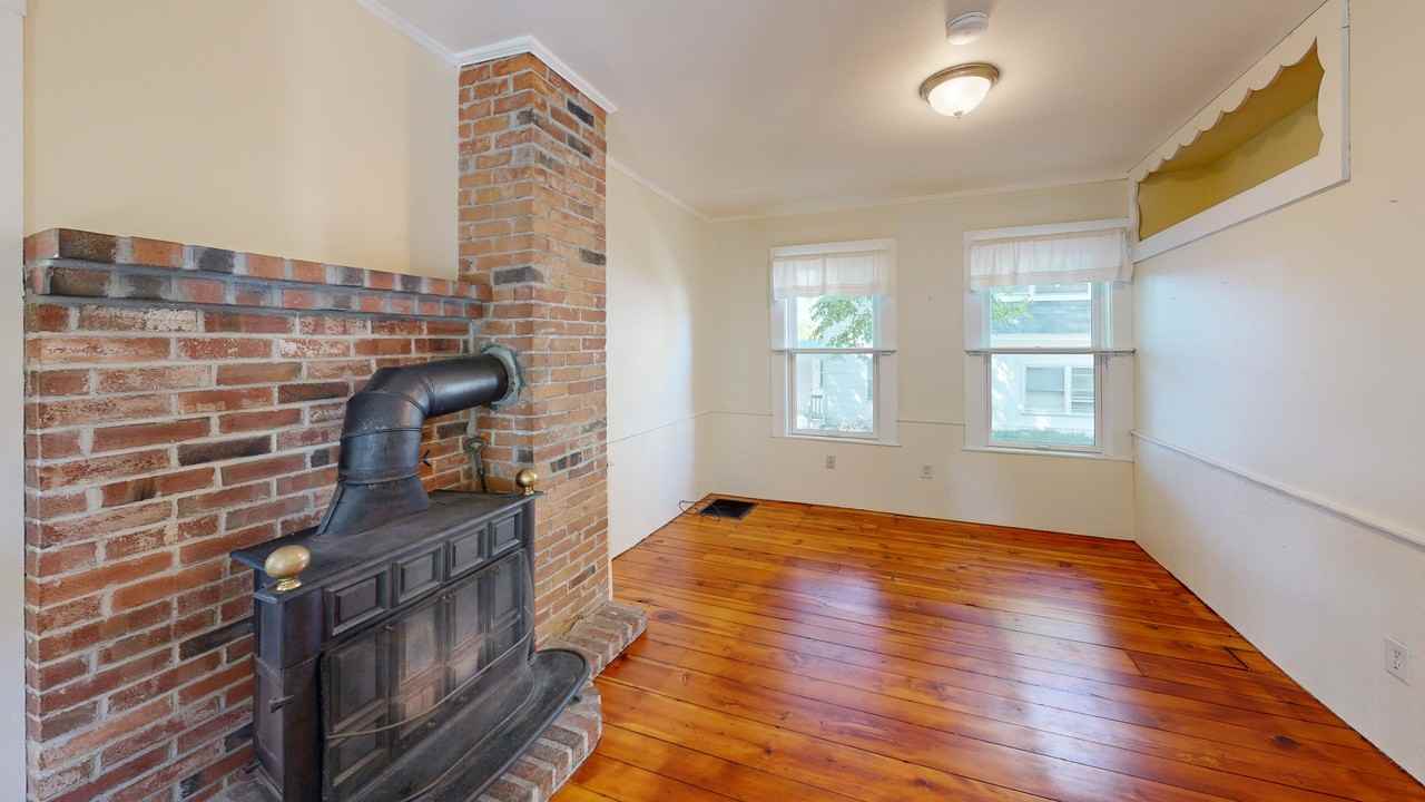 90 North Prospect Street - Photo 2 of 14