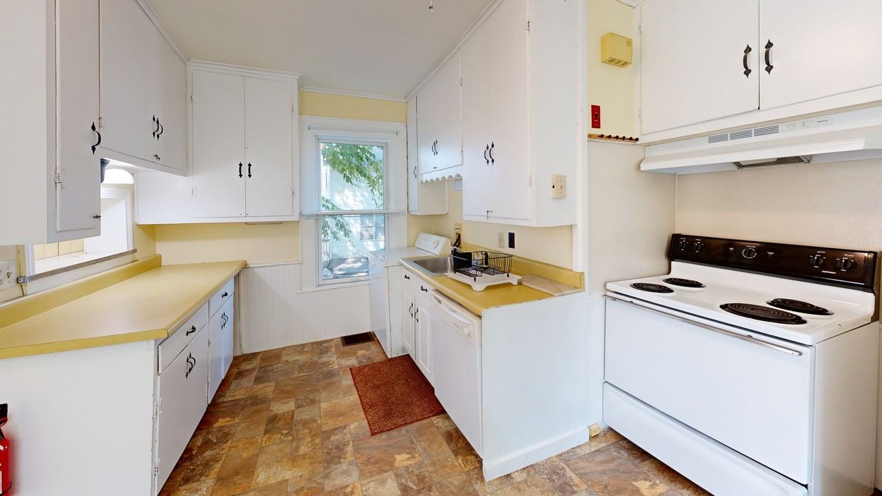 90 North Prospect Street - Photo 4 of 14