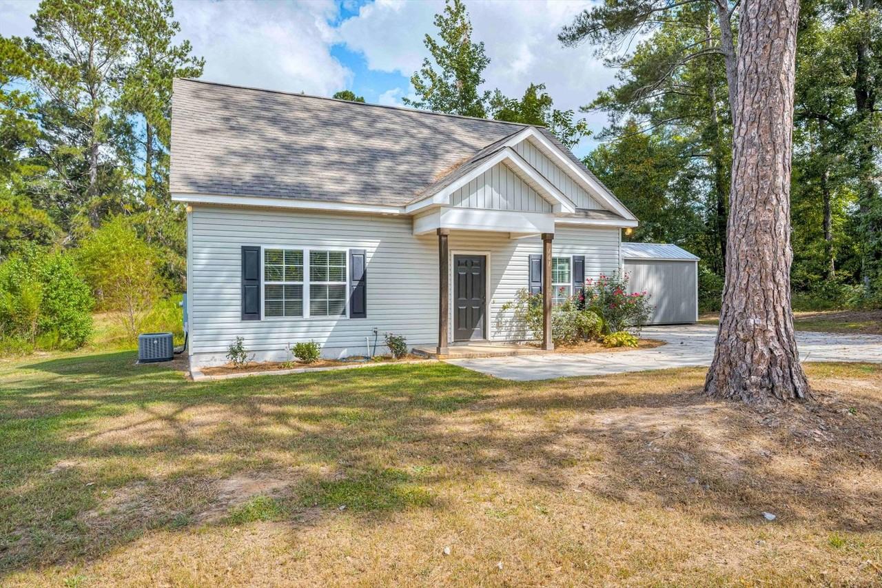 161 Moore Dr - Photo 2 of 33