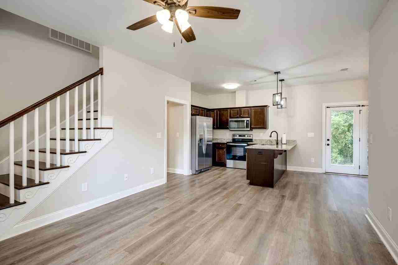 161 Moore Dr - Photo 6 of 33