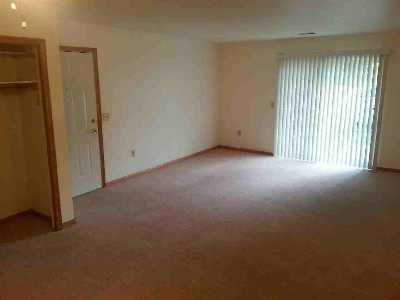 4700 Siggelkow Road - Photo 3 of 14