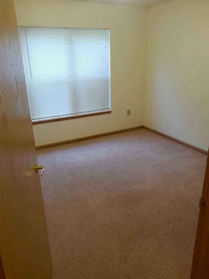 4700 Siggelkow Road - Photo 4 of 14