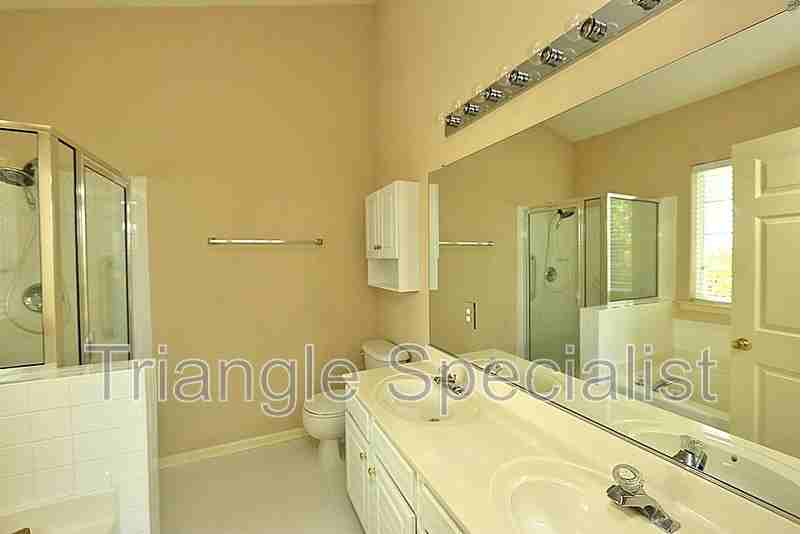5513 Creekdale Cir - Photo 7 of 15
