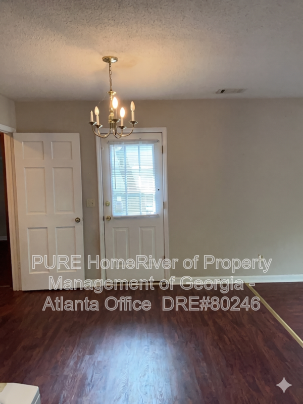 771 Wilson Cir Sw - Photo 6 of 19