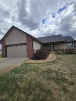 featured image of 337 E Kay Ave