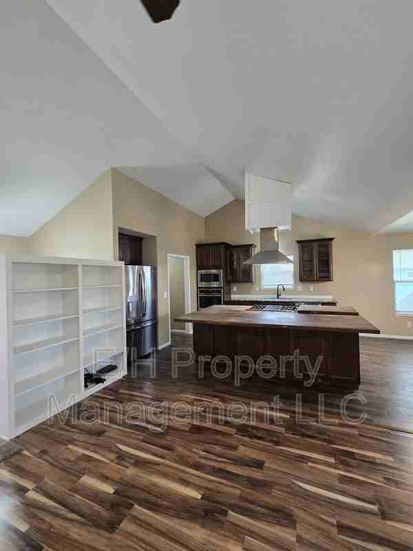 337 E Kay Ave - Photo 5 of 46