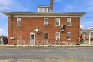 featured image of 9460 Williamsport Pike