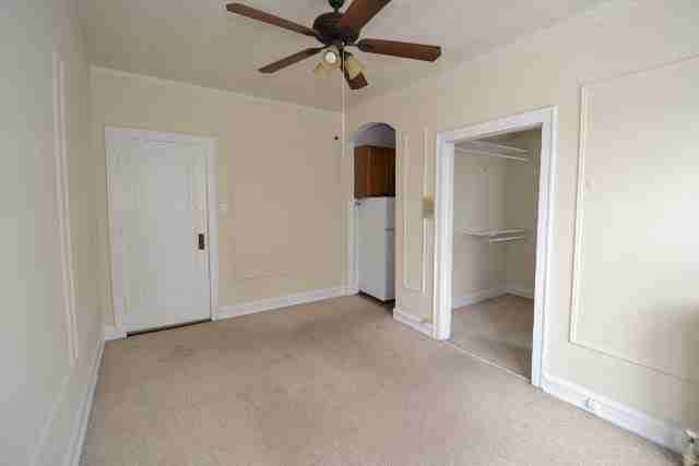 2827 N Burling St #301 - Photo 7 of 14
