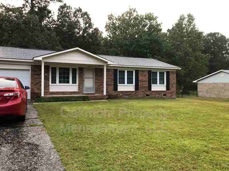 970 Lisa Ave - Photo 2 of 14