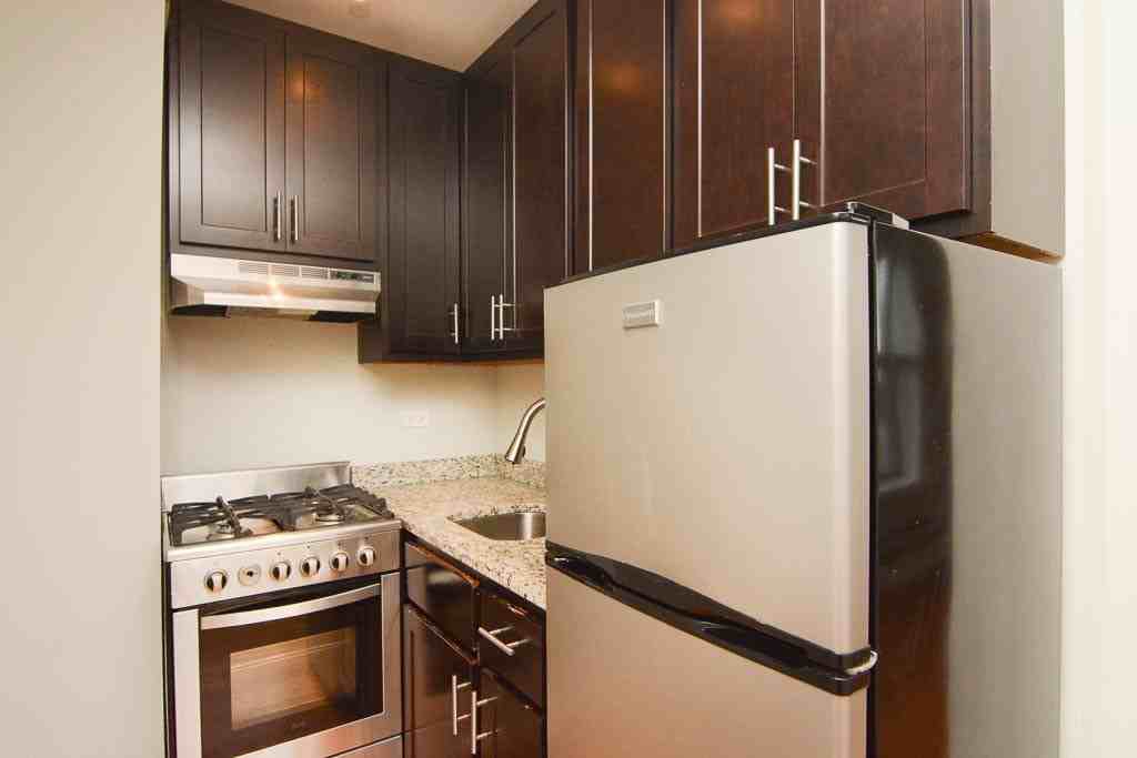 612 W Patterson Ave #706 - Photo 2 of 19