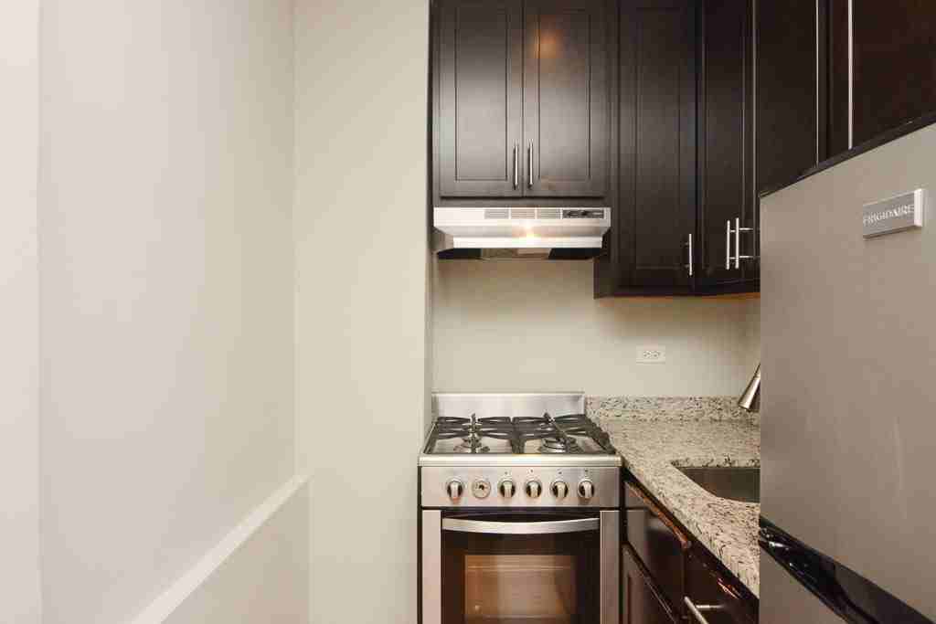 612 W Patterson Ave #706 - Photo 3 of 19