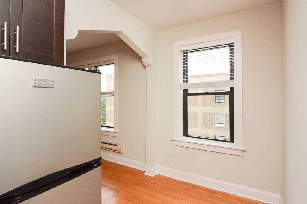 612 W Patterson Ave #706 - Photo 5 of 19