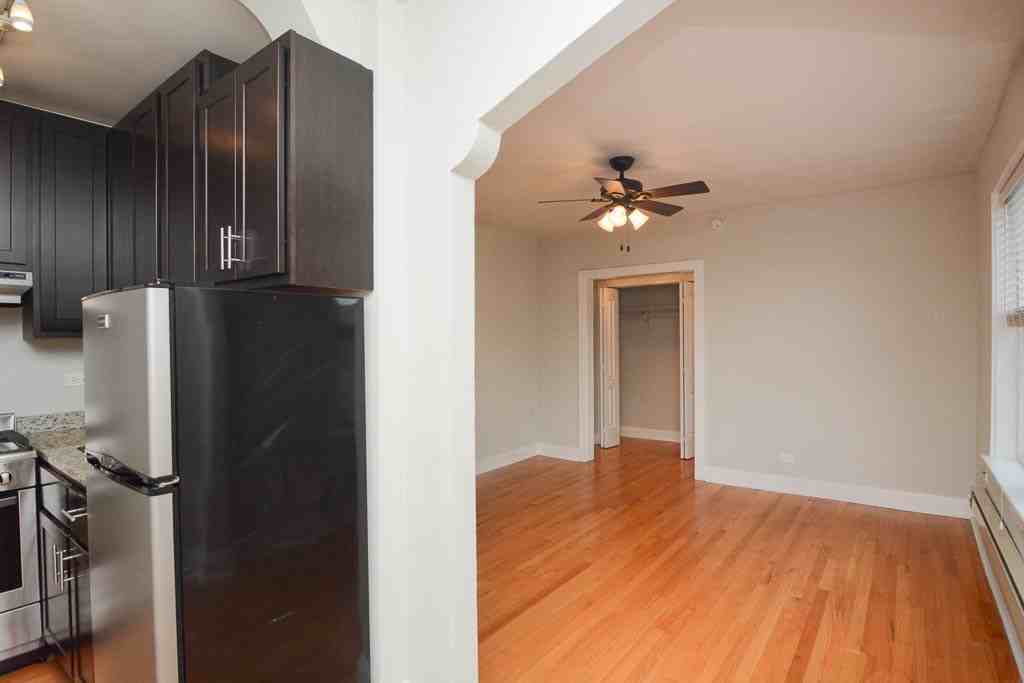 612 W Patterson Ave #706 - Photo 7 of 19
