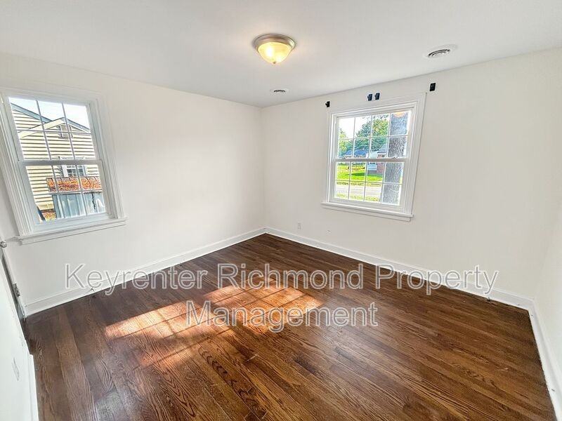 4608 Chipoax Ave - Photo 5 of 10