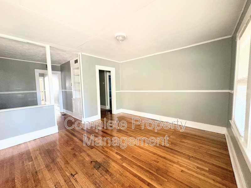 8149 1st Ave S - Photo 6 of 21