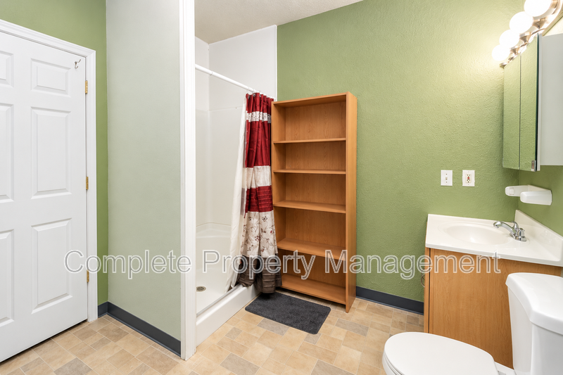 4629 Debardeleben Ave - Photo 6 of 10