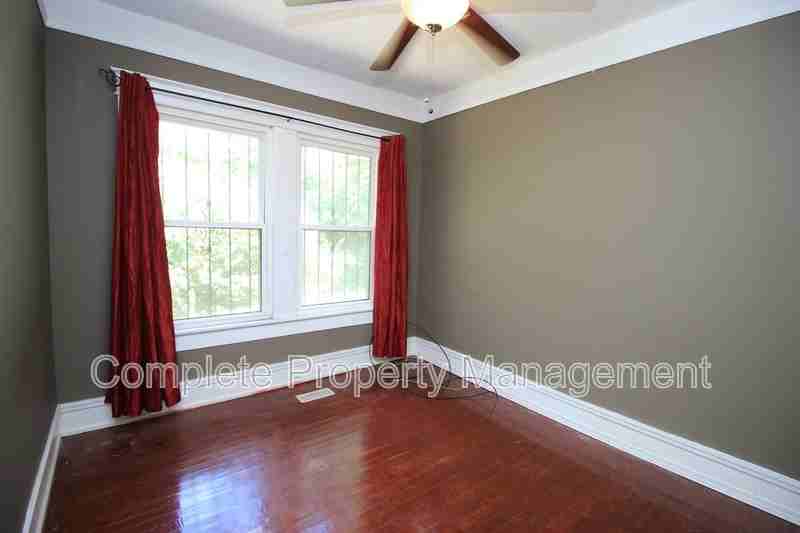 4629 Debardeleben Ave - Photo 7 of 10