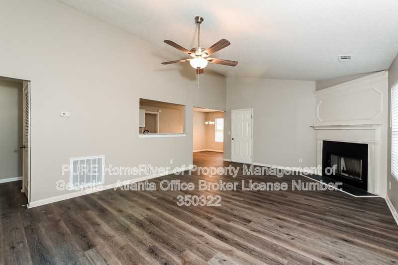 3607 Oakland Spring Ct - Photo 4 of 17