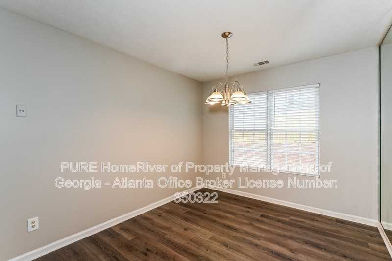 3607 Oakland Spring Ct - Photo 5 of 17