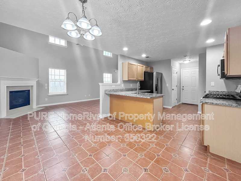 206 Ilex Dr - Photo 5 of 14