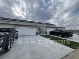 featured image of 3405 S Chalice Pl