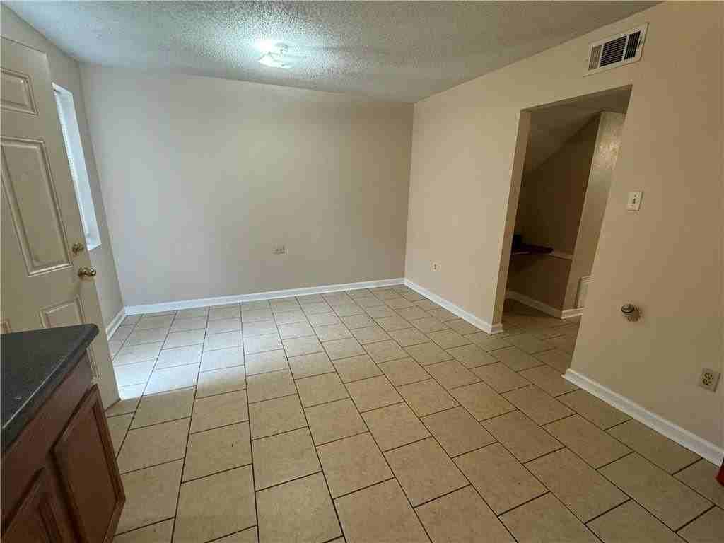 6221 Music St - Photo 5 of 6