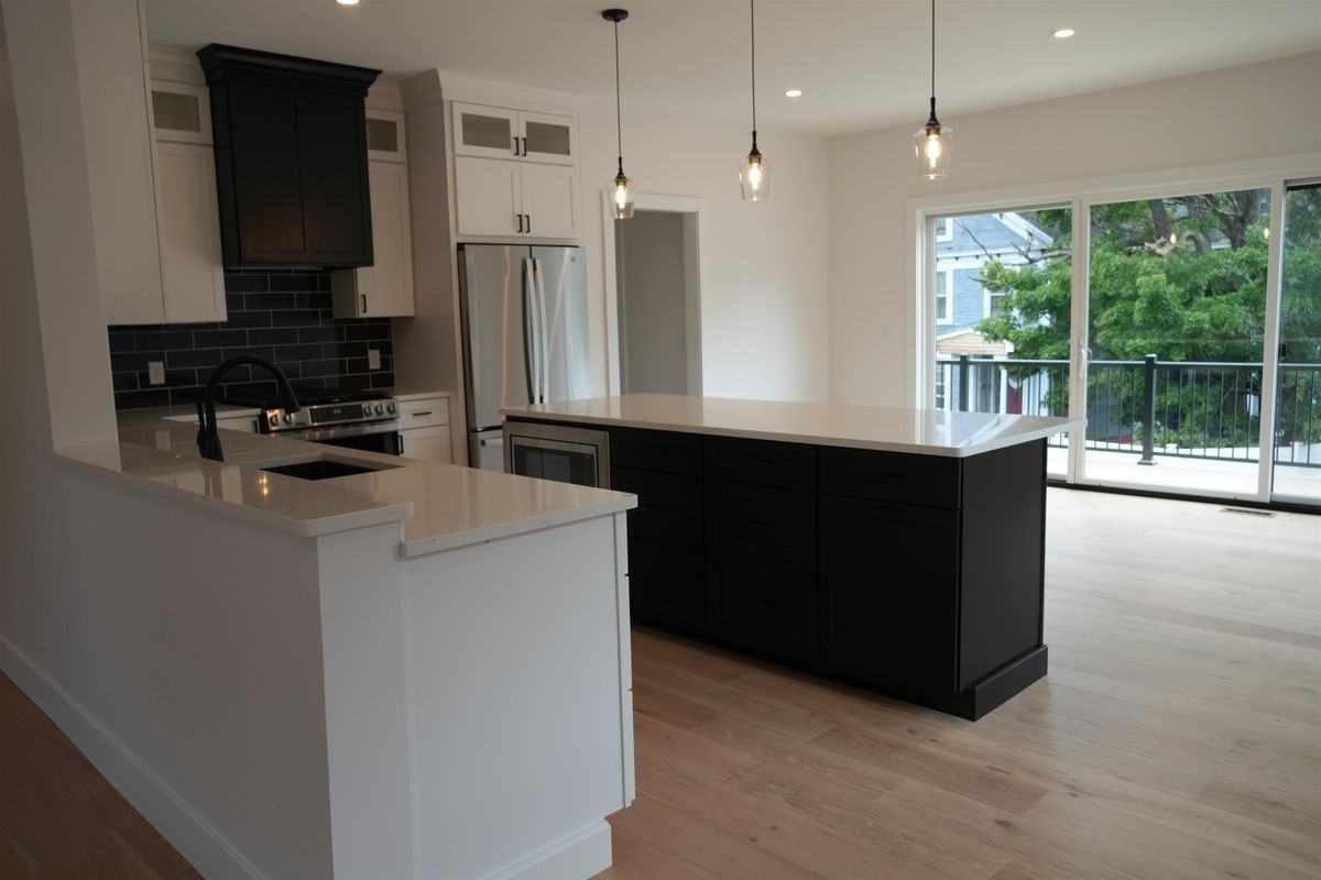 48 Main St - Photo 3 of 38