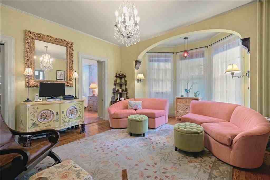 15 Ayrault St ##1 - Photo 6 of 27