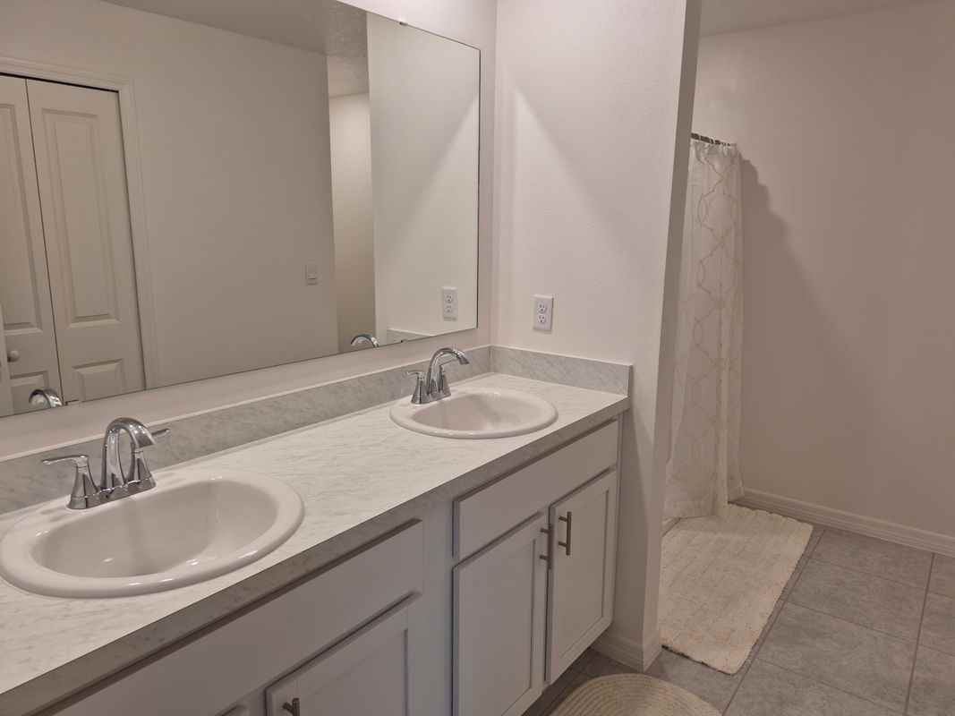 2328 Bimini Ave Sw - Photo 3 of 15