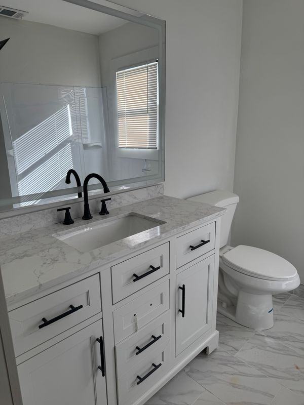 1777 Bond Dr Sw - Photo 3 of 9