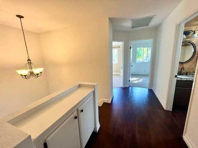 70 Meadowood - Photo 5 of 9