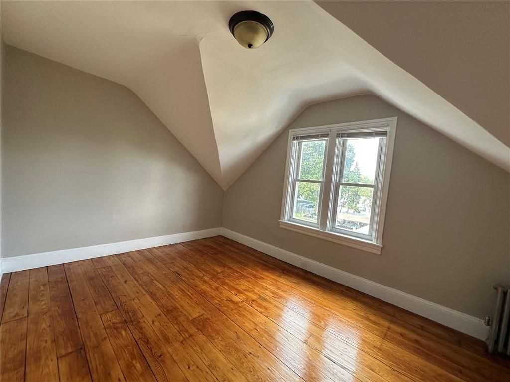 1245 Cranston St ##3 - Photo 6 of 14
