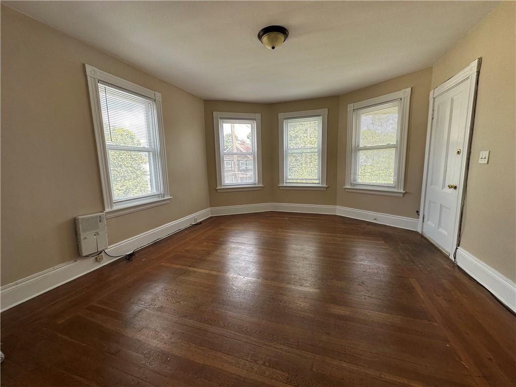1245 Cranston St ##2 - Photo 3 of 12