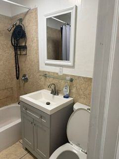 943 E 213th St ##1 - Photo 2 of 11