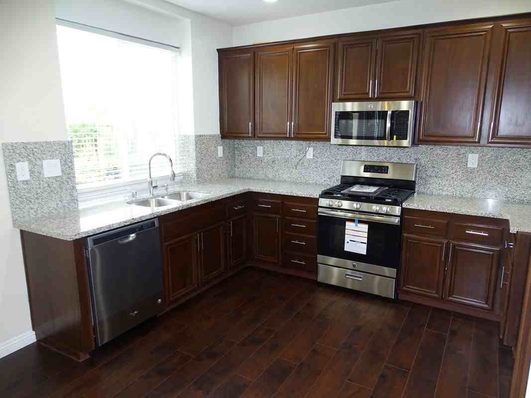 11779 Coorsgold Ln - Photo 2 of 3