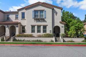 featured image of 974 Sweetbriar Ln ##C