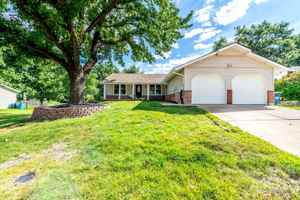 featured image of 12732 Glenage Dr