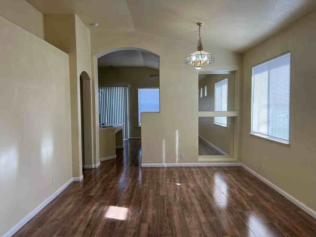 8234 Park Front Way - Photo 3 of 29