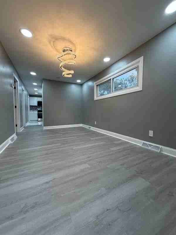 2401 Fillmore St - Photo 4 of 15