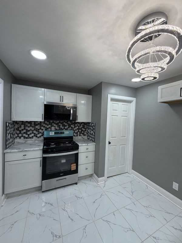 2401 Fillmore St - Photo 7 of 15