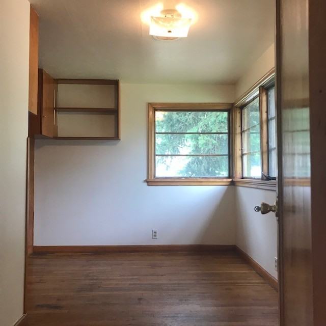 1418 W Dickerson St - Photo 3 of 11