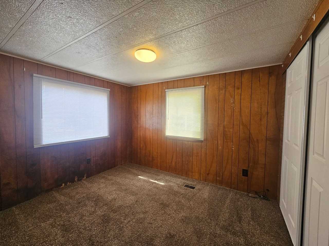 97 N 6th Ave - Photo 5 of 6