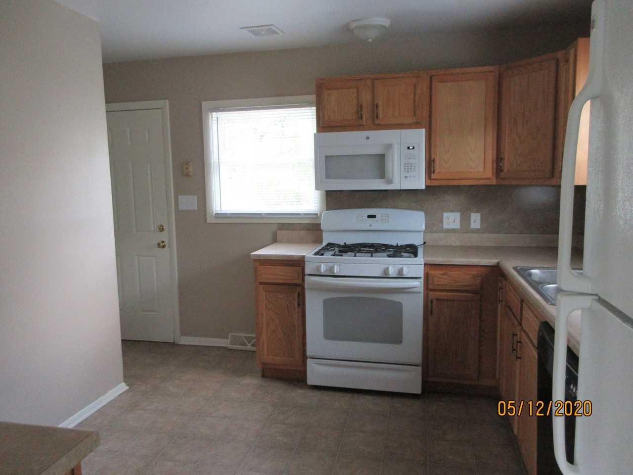 4711 Warsaw St - Photo 6 of 14