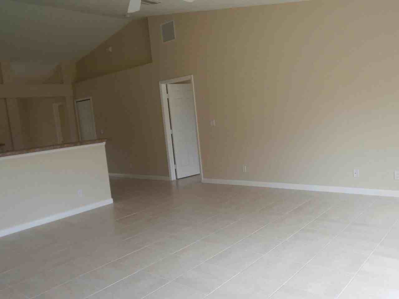 4229 Sw Oblique St - Photo 4 of 16