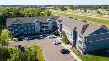 featured image of 2530 Quarry Rd Ne