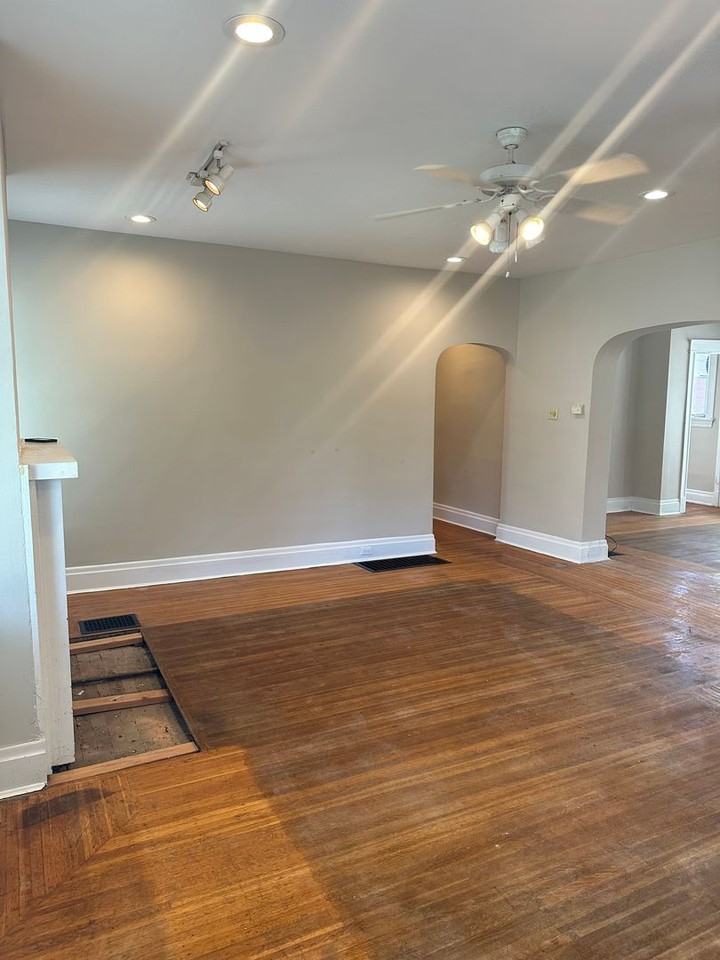 3926 Floral Ave - Photo 2 of 12